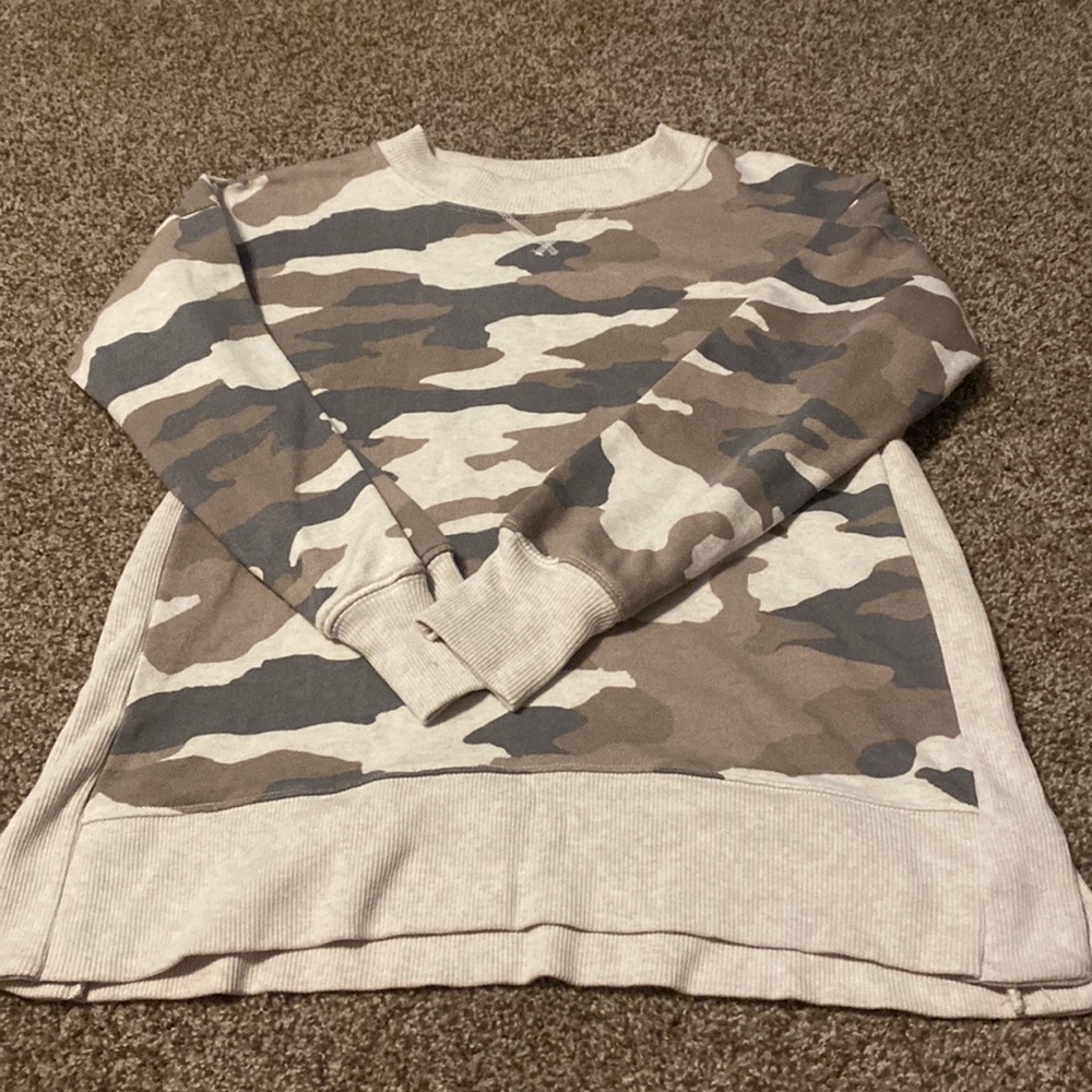 Women Aerie crewneck